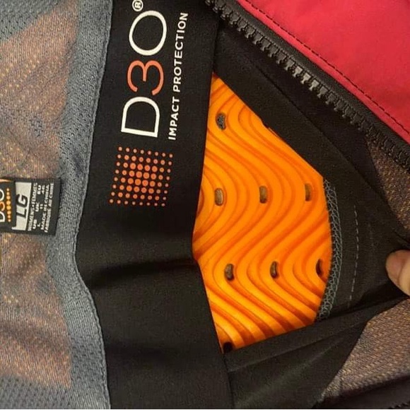 Icon Women Motorcycle Jacket Equipped with D3O Impact Protection - Picture 10 of 10